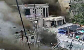 Decenas de muertos y desaparecidos por deslizamiento de tierra entre Nepal y China