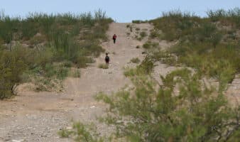 Han encontrado 73 cadáveres de migrantes en desierto de Arizona en lo que va de 2026