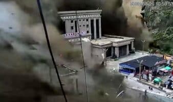 León XIV traslada a las víctimas de Nepal sus condolencias y su apoyo al personal de emergencia