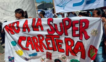 Comunidades tseltales y cho’oles marchan en Chiapas contra la autopista Palenque-Ocosingo
