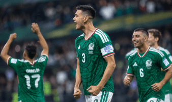 César Montes queda fuera del Tri por lesión; Espinoza lo sustituye