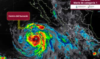 'Marie' se mantiene como huracán categoría 1; BCS reporta inundaciones y vehículos varados