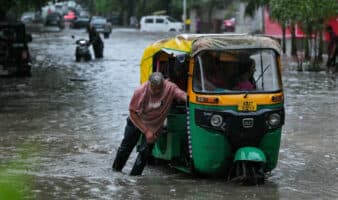 Millones de personas afectadas por las inundaciones al este de India