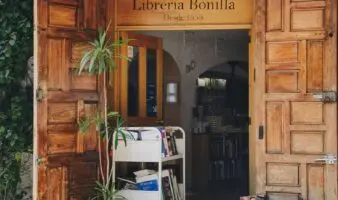 Editores independientes se reúnen en Librería Bonilla