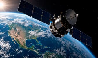 EE.UU. admite por primera vez que cuenta con armas de 'control espacial' en órbita